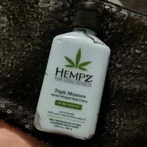 Hempz  Triple Moisture Whipped Body Cream